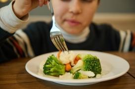 Comment donner envie à vos enfants de manger plus de légumes ? 
