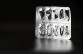 Pilules abortives : en France, des associations alertent sur des pénuries