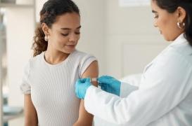 Tous nos conseils pratiques pour vacciner au mieux les adolescents