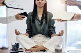 Burn-out : la pleine conscience au travail protège du stress numérique