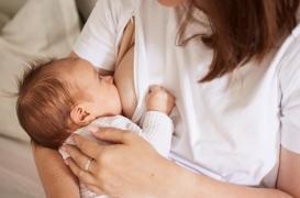 Allaitement : un IMC élevé peut réduire la période de lactation de la mère