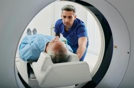 Le scanner est-il vraiment un facteur de risque de cancer ?  