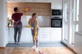 Cancer : faire ces corvées 5 min par jour réduit les risques