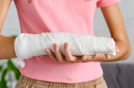 Qu’est-ce que le syndrome d’Ehlers-Danlos dont souffre une finaliste de The Voice Kids ?