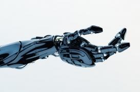 Amputation : une prothèse de bras capable de faire ressentir les sensations du toucher