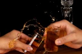 Binge drinking : boire jusqu'à l'excès… même rarement, est-ce déjà trop ?
