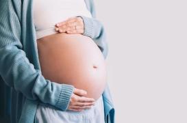 Grossesse et VIH : démêlons le vrai du faux !