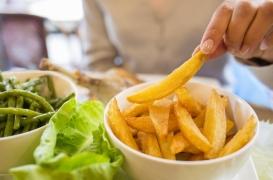 Pourquoi les frites sont toujours meilleures dans l'assiette de son voisin ?
