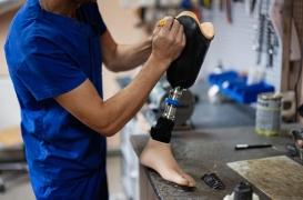 Genou, épaule, hanche… Une pénurie de prothèses orthopédiques pourrait survenir