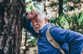 Un randonneur décède d'une crise cardiaque : quels sont les signes qui alertent ? 
