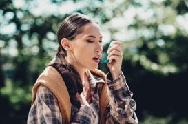 Asthme : ces vitamines pourraient détenir la clé d’une meilleure respiration