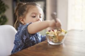 Comment encourager votre enfant à goûter de nouveaux aliments ?