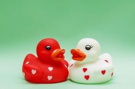 Masturbation, sodomie, sextoys, pénétration : où en est la vie sexuelle des Françaises en 2019 ?