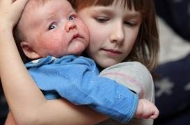 Eczéma infantile : une maman soigne son bébé avec une recette insolite !