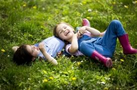 Pourquoi il faut privilégier les activités de plein air pour les enfants entre 2 et 4 ans