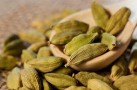 La cardamome augmente l'appétit et brûle les graisses