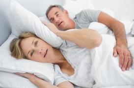 Pourquoi perdre du poids ? Pour arrêter de ronfler et ramener le calme dans le couple!