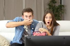 Alcool, tabac, malbouffe : la télé-réalité donne le mauvais exemple !