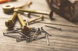 Un kilo de vis et de clous retrouvés dans son estomac