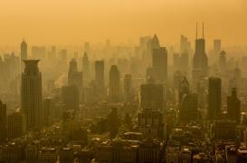 Crise cardiaque : le risque double les jours de canicule et de forte pollution aux particules fines