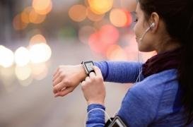 Une montre connectée pour surveiller le corps pendant l’effort