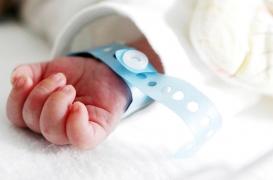 Bébés nés sans bras : deux comités créés pour déterminer les causes exactes et suivre les familles