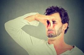 Il arrête de se doucher pendant deux ans ; il en est très satisfait… mais gare aux infections.