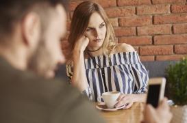 La science le confirme : jouer les difficiles est la bonne tactique pour séduire !