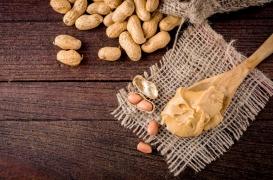 Cancer : manger des cacahuètes augmente le risque de propagation