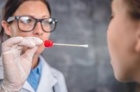 Mode d’emploi des 700 000 tests hebdomadaires prévus à partir du 11 mai