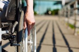 Des implants de moelle épinière, un nouvel espoir pour les paralysés 