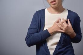 Douleurs thoraciques : cet examen examen non invasif réduit la mortalité