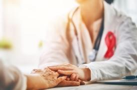 Son cancer du sein disparaît lors d’un essai clinique