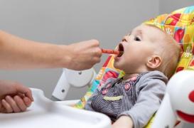 Microbiote : les antibiotiques pris durant l’enfance pourraient mener à des complications à l’âge adulte