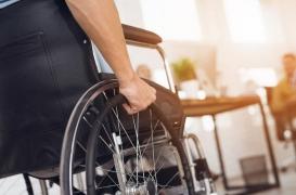 Un Américain paraplégique réussit à remarcher grâce à une stimulation électrique