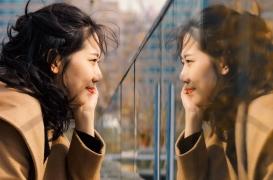 Bien-être : regardez-vous dans le miroir pour aller mieux !