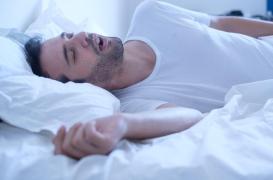 L’apnée du sommeil pourrait accélérer le déclin cognitif
