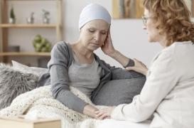 Endettement, séquelles physiques, troubles mentaux... : les fardeaux des survivants du cancer