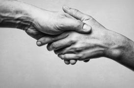 Pourquoi la progression de l'espérance de vie ralentit en France 