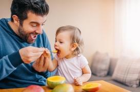 La qualité de l'alimentation des enfants est liée aux habitudes alimentaires de leur père