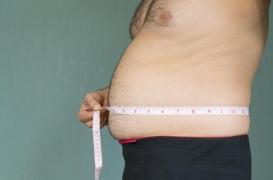 Hypogonadisme : chez l'homme, un traitement à la testostérone régule le poids 