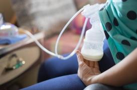 Maternité : les dons de lait par internet sont toujours plus nombreux, malgré les risques  