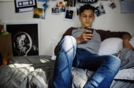Comment inciter un adolescent à sortir de sa chambre ?