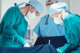 Césarienne : les bébés se développent plus lentement