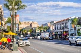 Devant un regain de l'épidémie de Covid-19, Los Angeles ferme à nouveau ses bars