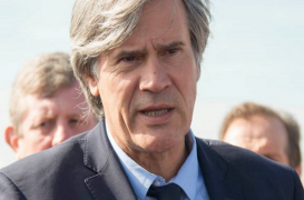 Grippe aviaire : Stéphane Le Foll veut limiter les transports animaux