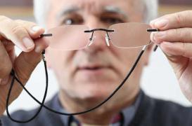 Lunettes et lentilles en ligne : les conditions se durcissent 