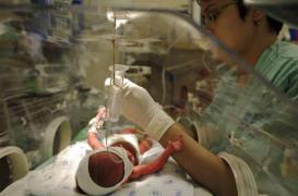 Prématurité : plus d’oxygène peut améliorer la survie des bébés