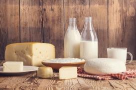 Une étude très contestée établit un lien entre la consommation de lait et le cancer du sein