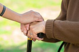 Les centenaires restent en bonne santé plus longtemps